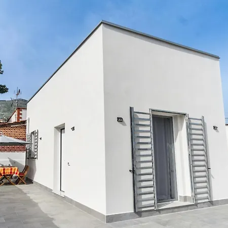 Nika Nika Holiday House-2