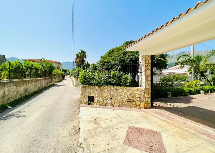Villa Genova Carini